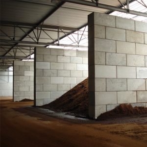 Legioblock´s concrete construction system offers a flexible solution for bulk material storage